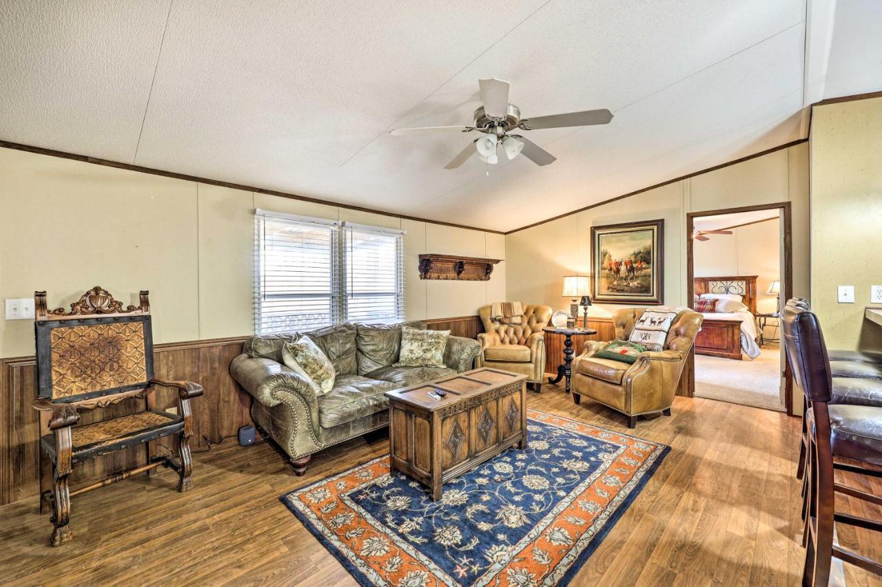 Ozark Mountain Cabin Rental On 300-Acre Ranch エクステリア 写真